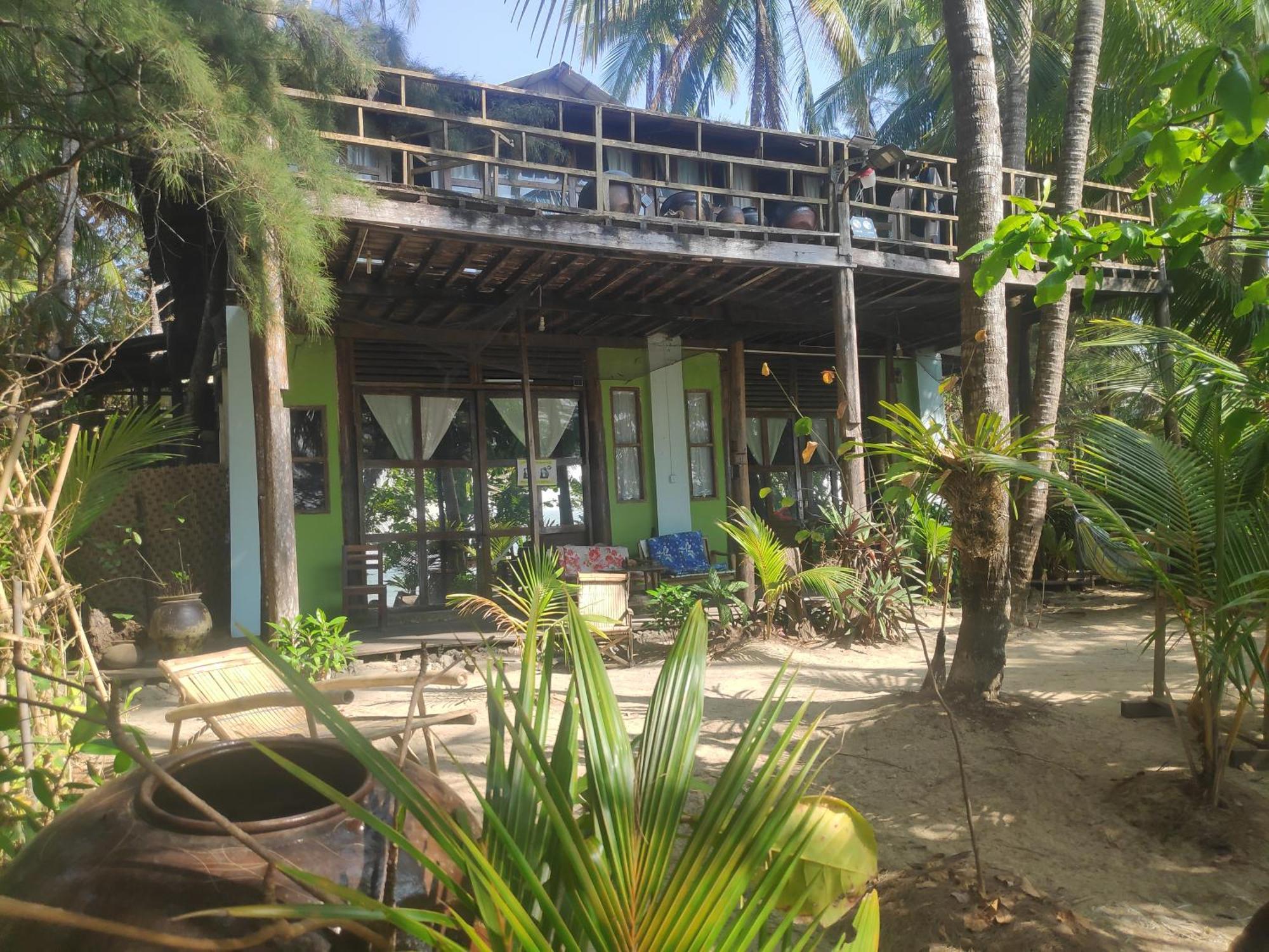 Oliver'S Laguna Eco Lodge Hotel Нгапали Екстериор снимка