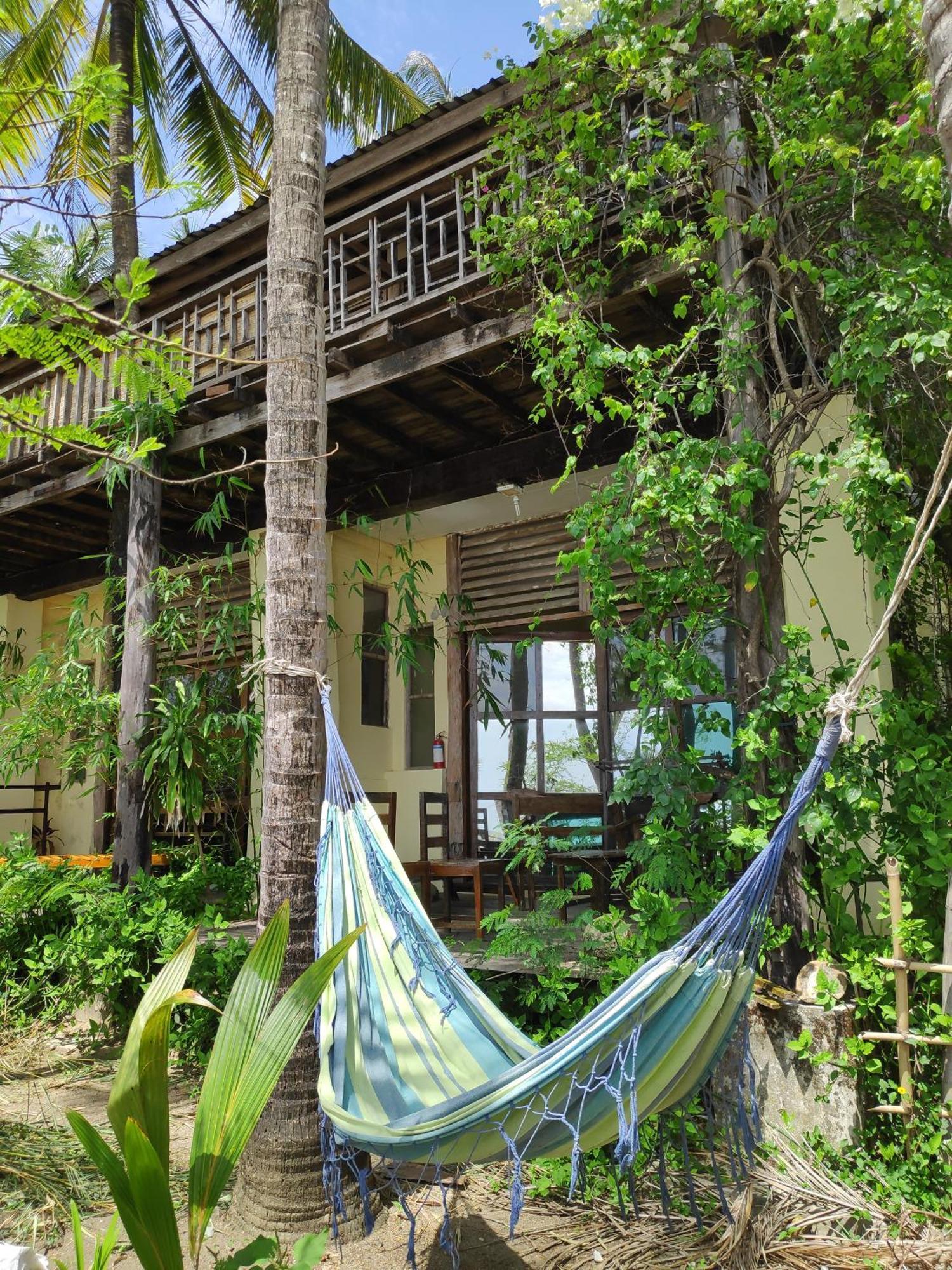 Oliver'S Laguna Eco Lodge Hotel Нгапали Екстериор снимка